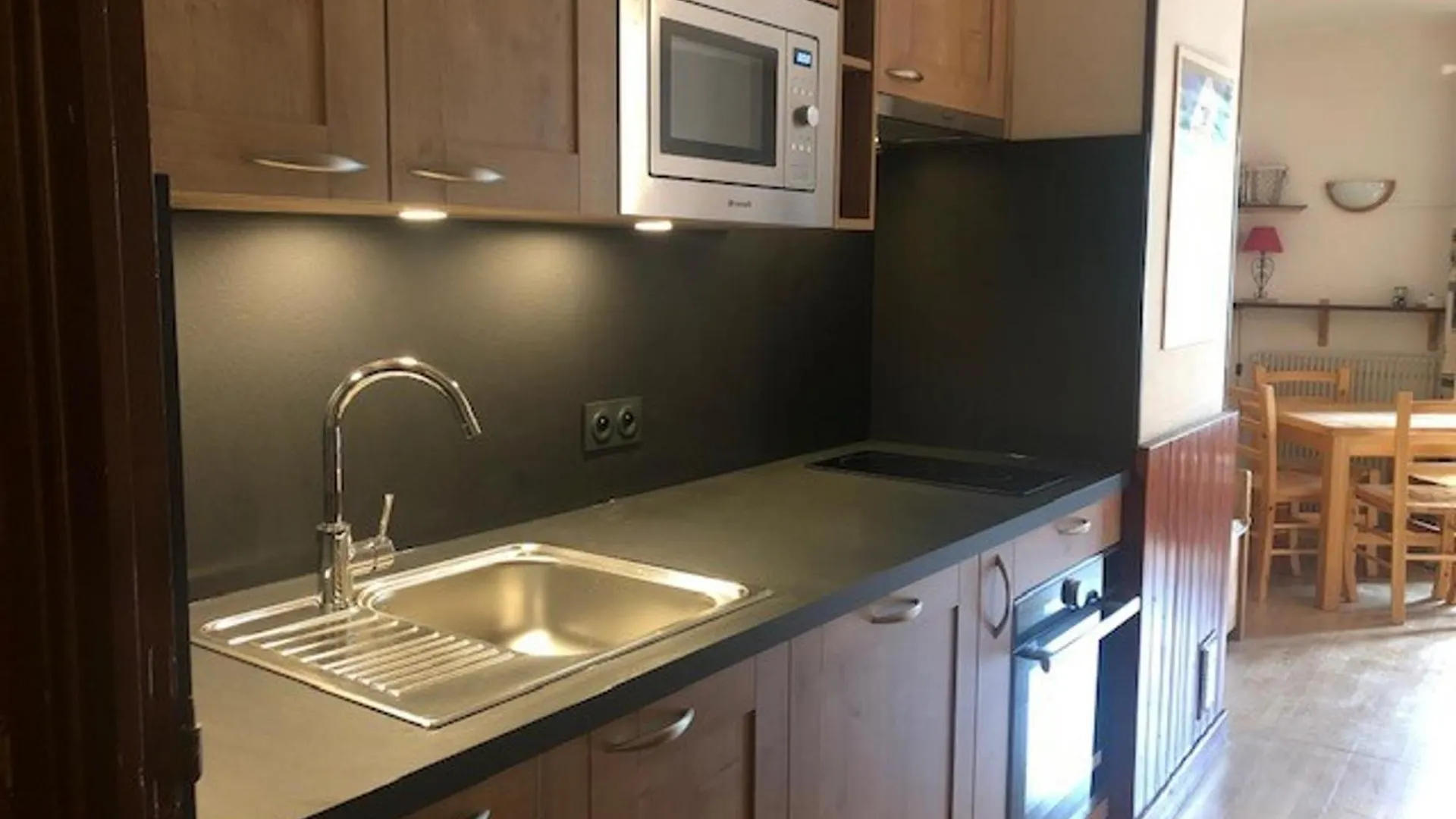 Apartment Studio Central Avec Balcon, Parking Et Lave-Vaisselle - Fr-1-512-134 Brides-les-Bains France