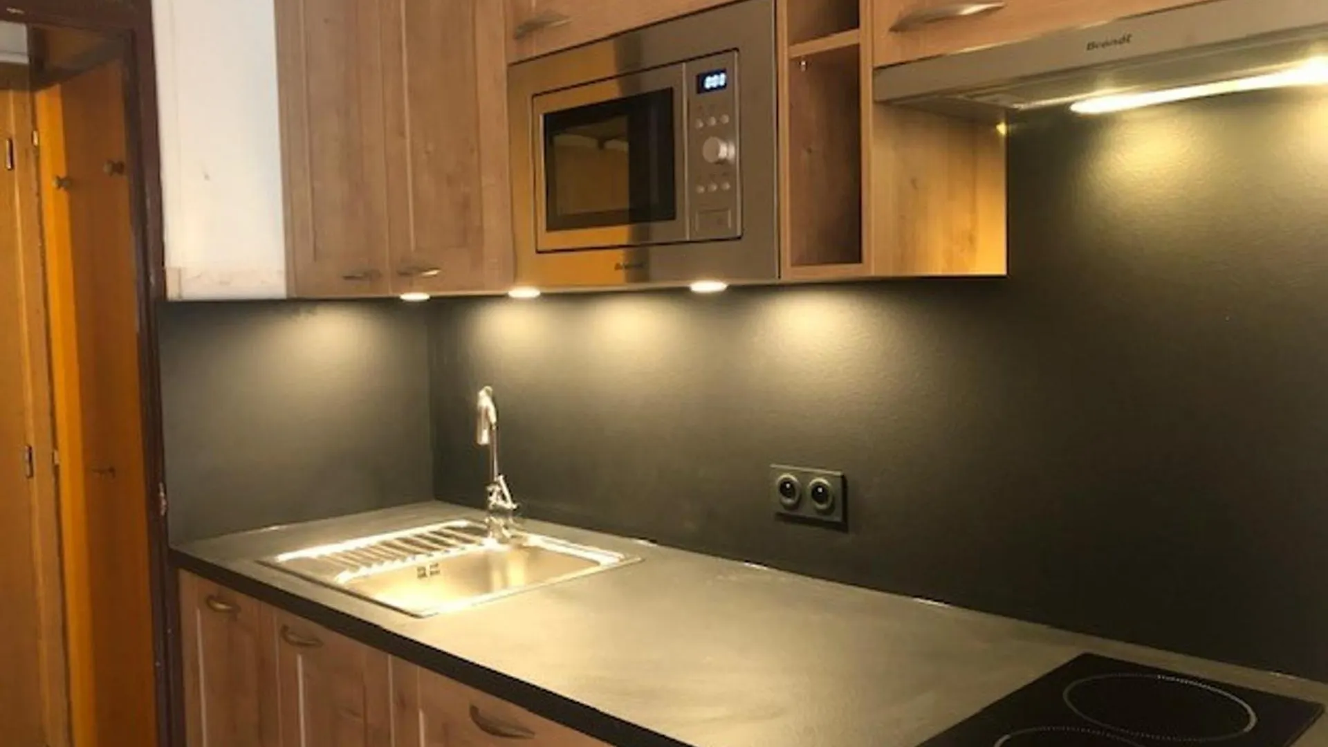 Apartment Studio Central Avec Balcon, Parking Et Lave-Vaisselle - Fr-1-512-134 Brides-les-Bains